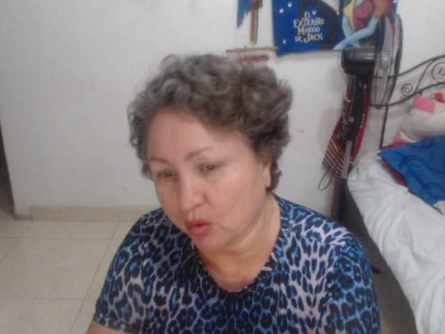 LADYQUEEN520