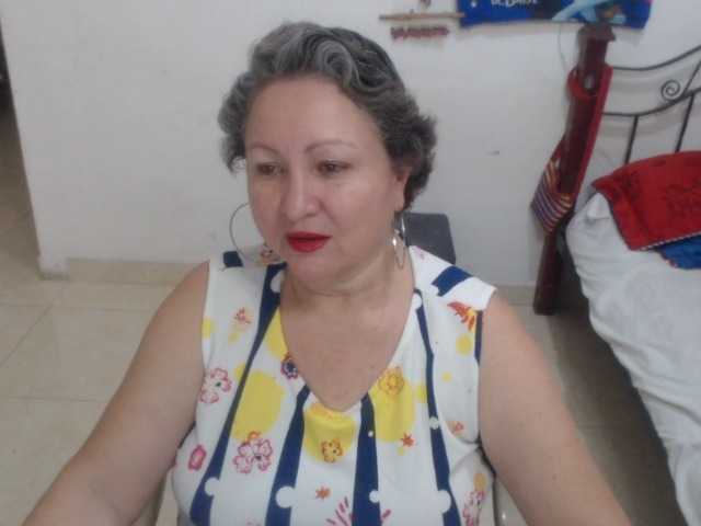 LADYQUEEN520