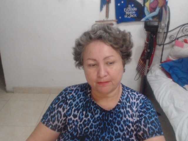 LADYQUEEN520