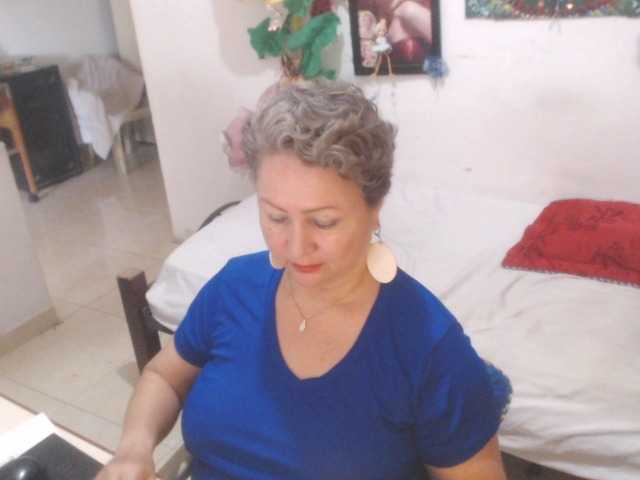 LADYQUEEN520