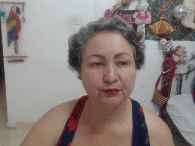 LADYQUEEN520