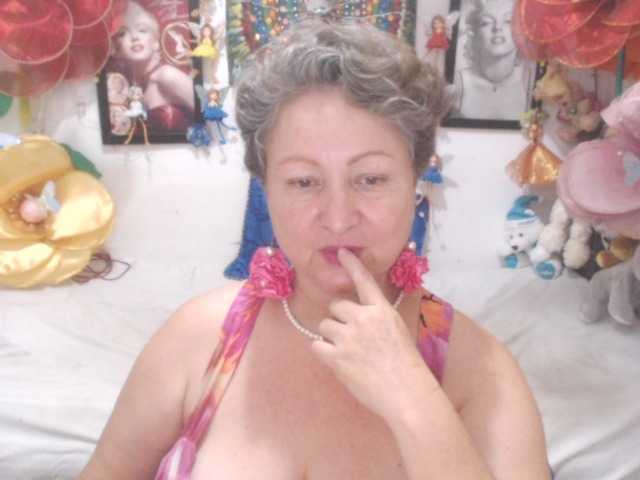 LADYQUEEN520