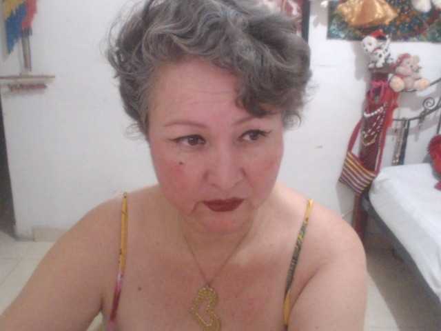 LADYQUEEN520