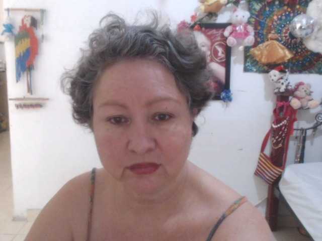 LADYQUEEN520