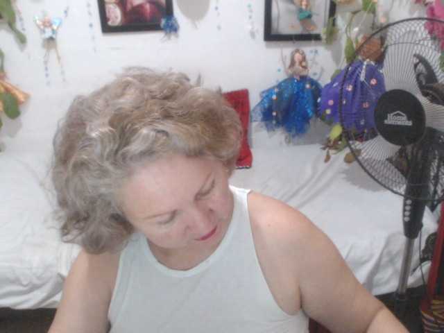 LADYQUEEN520