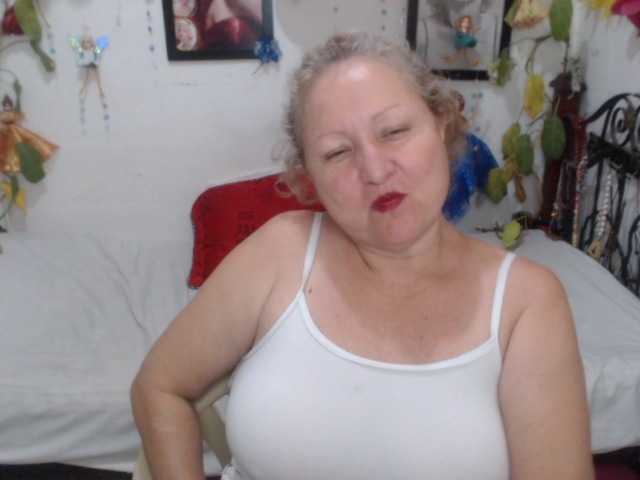 LADYQUEEN520