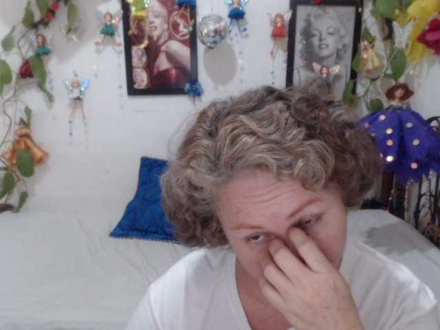 go to chat with LADYQUEEN520