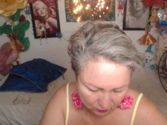LADYQUEEN520