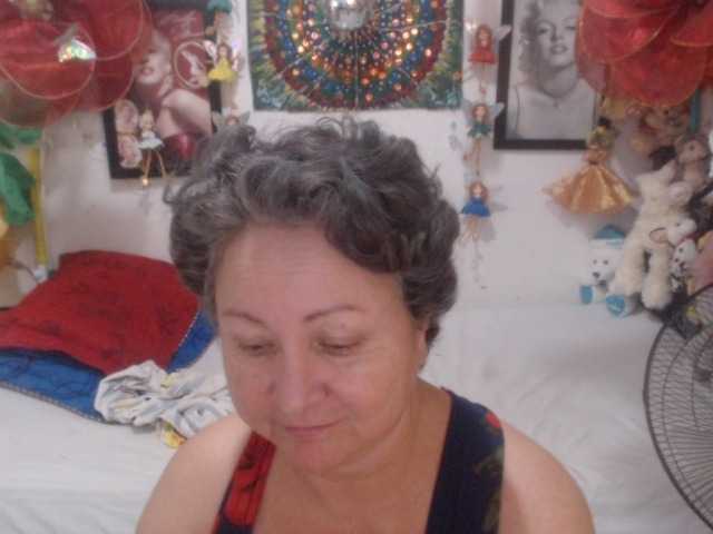 LADYQUEEN520