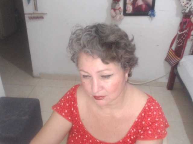 LADYQUEEN520