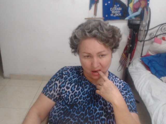 LADYQUEEN520