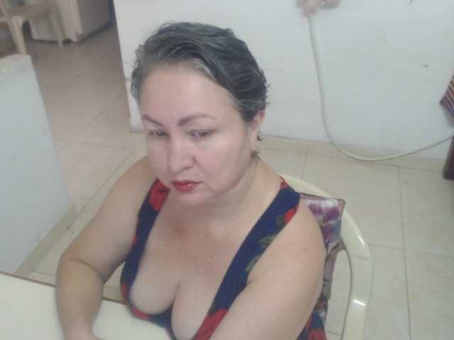 go to chat with LADYQUEEN520