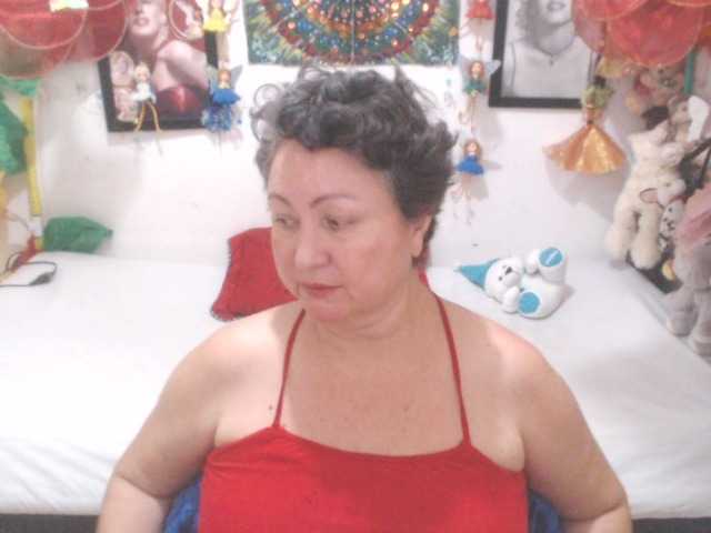 LADYQUEEN520