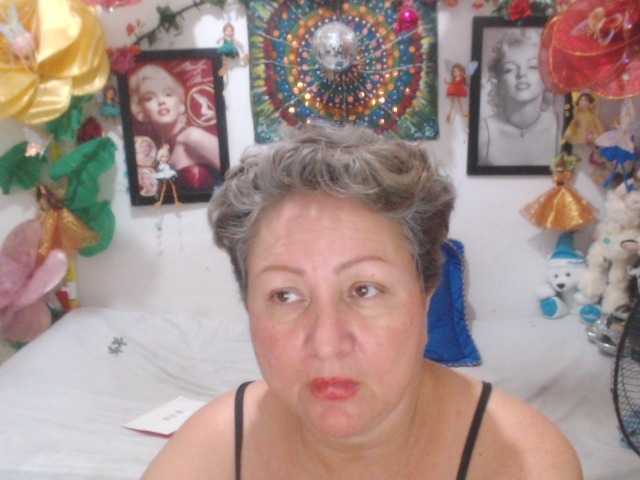 LADYQUEEN520