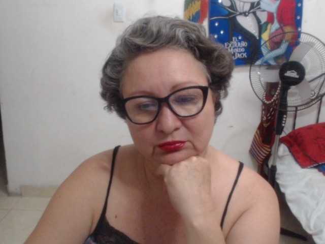 LADYQUEEN520