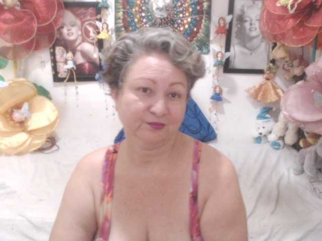 LADYQUEEN520