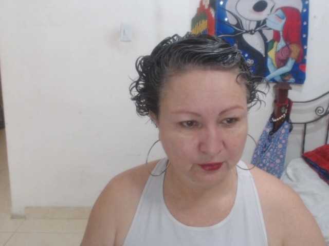 LADYQUEEN520