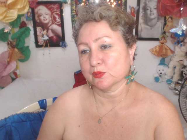 LADYQUEEN520
