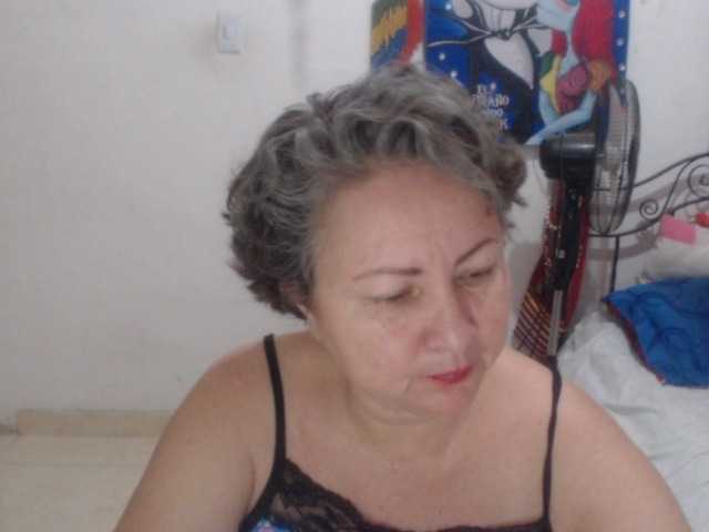 LADYQUEEN520