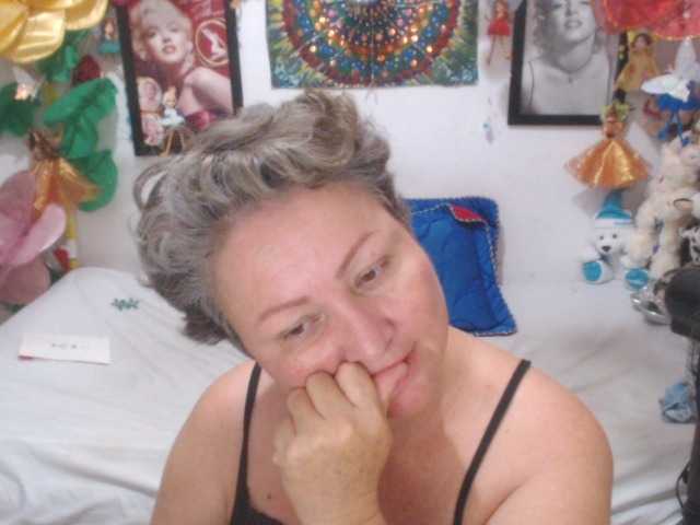 LADYQUEEN520