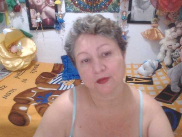 LADYQUEEN520