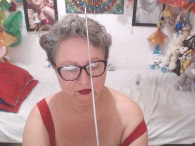 LADYQUEEN520