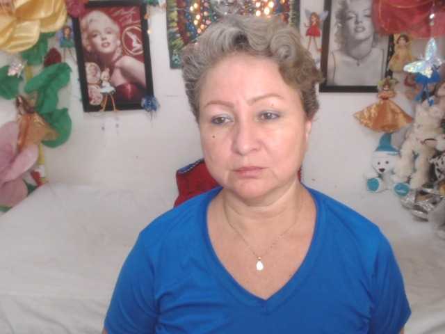 LADYQUEEN520