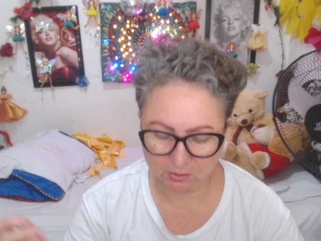 LADYQUEEN520