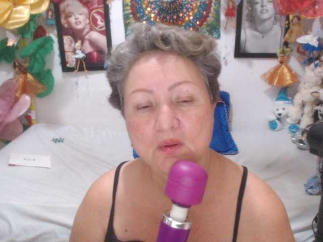 LADYQUEEN520