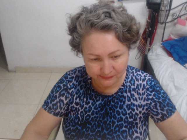 LADYQUEEN520