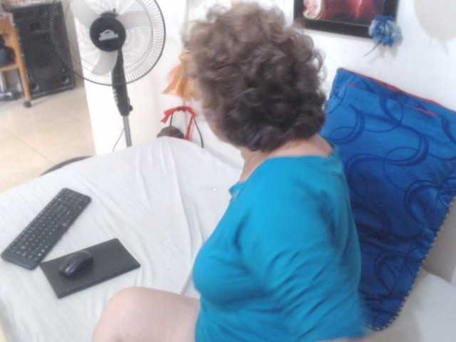 go to chat with LADYQUEEN520