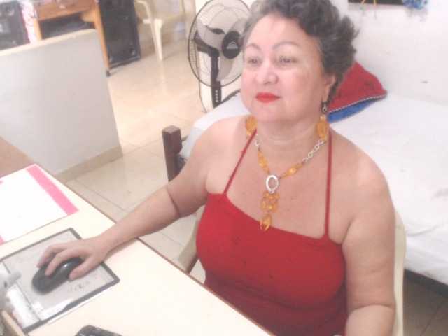 LADYQUEEN520