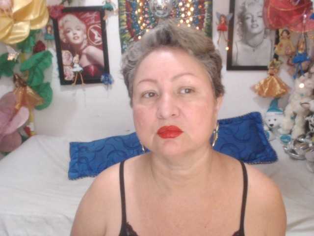LADYQUEEN520