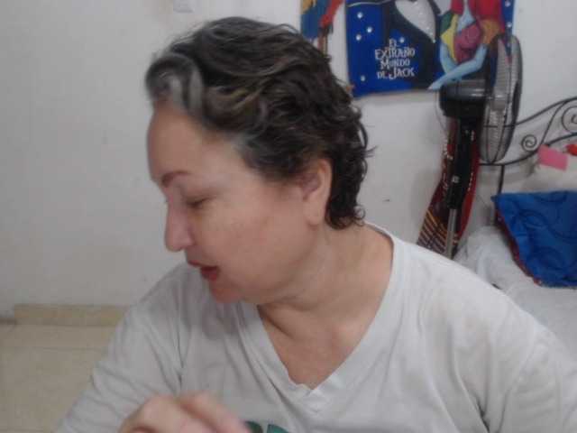 LADYQUEEN520