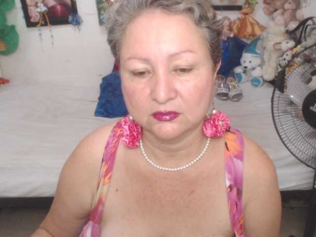 LADYQUEEN520