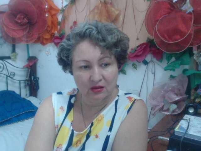LADYQUEEN520
