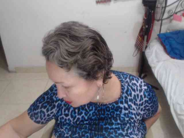 LADYQUEEN520