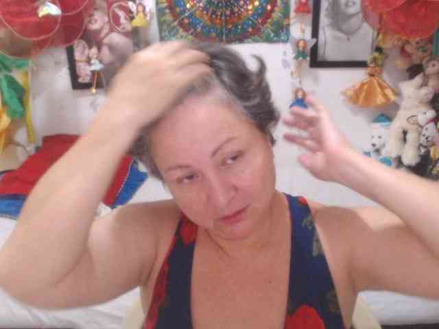 LADYQUEEN520