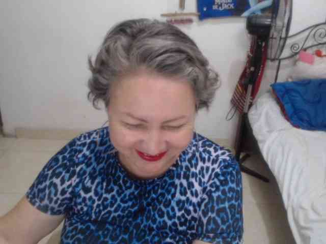 LADYQUEEN520
