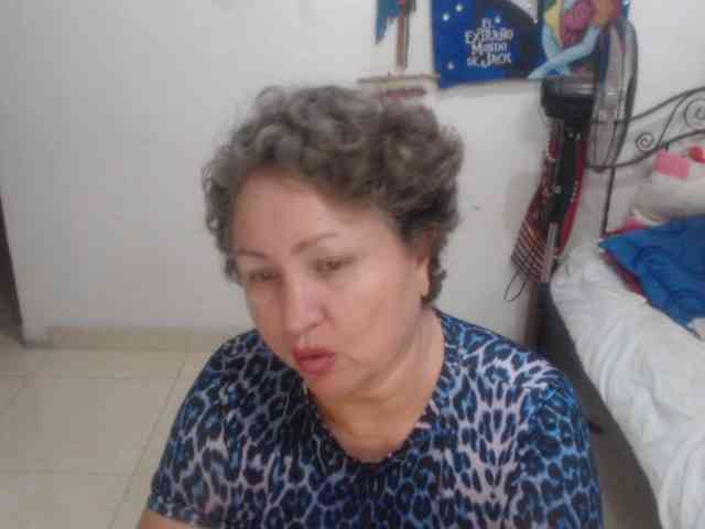LADYQUEEN520