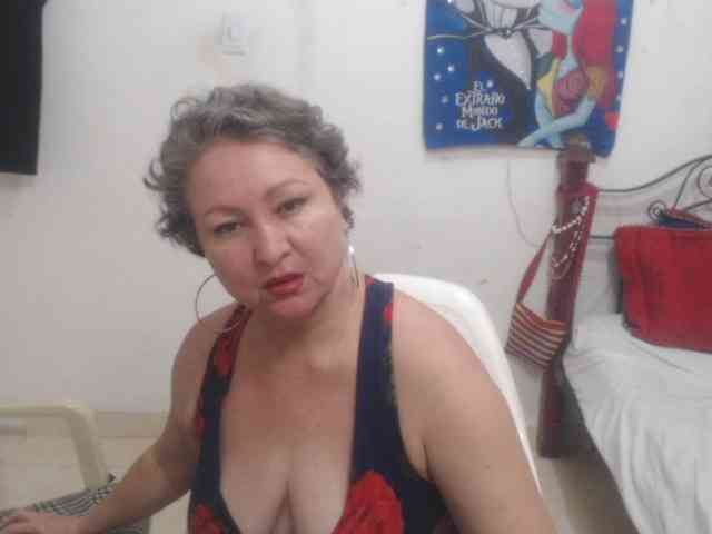 Modelo: LADYQUEEN520
