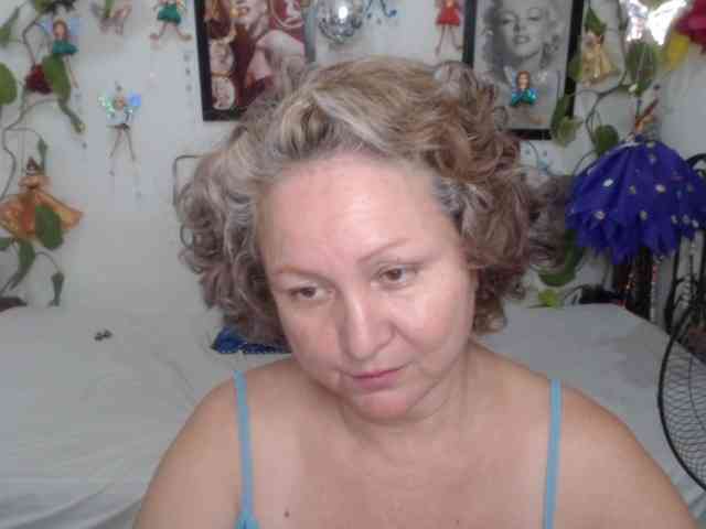 Modelo: LADYQUEEN520