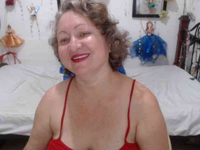 LADYQUEEN520