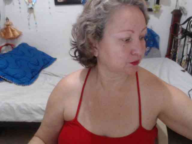 LADYQUEEN520