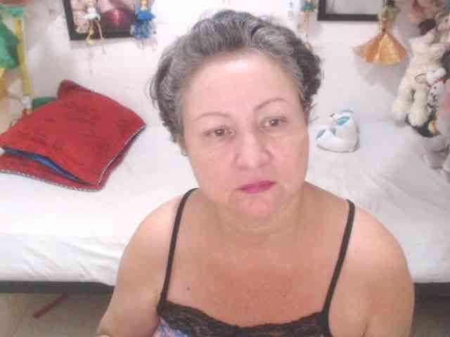 LADYQUEEN520