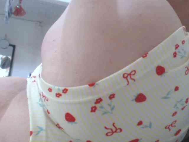 LADYQUEEN520 webcam