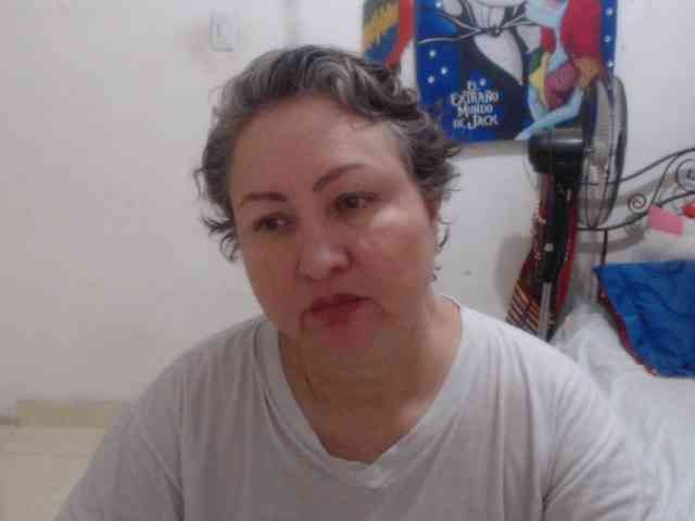 LADYQUEEN520