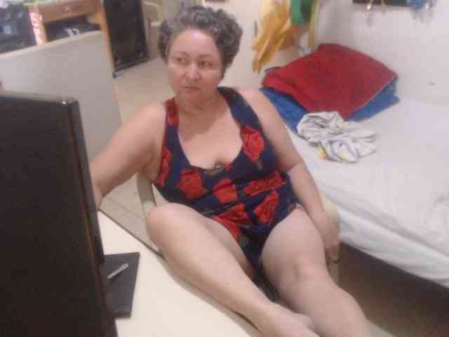 LADYQUEEN520