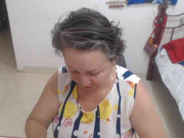 LADYQUEEN520