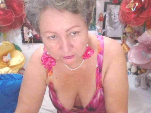 Modelo: LADYQUEEN520
